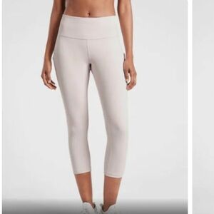 Athleta Ultimate Stash pocket Capri legging Sz S